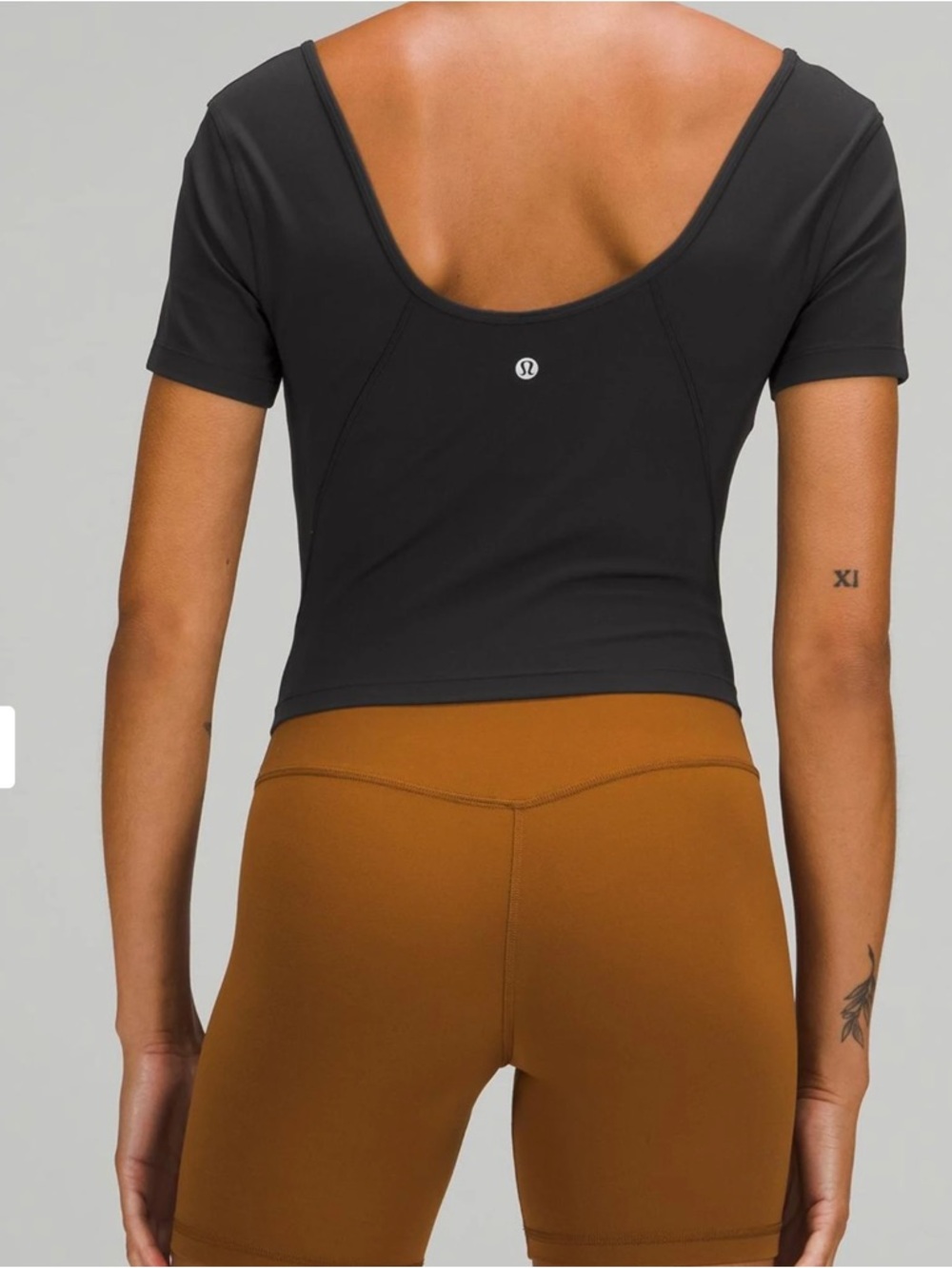 lululemon athletica Black Scoop-Back Cropped Tee